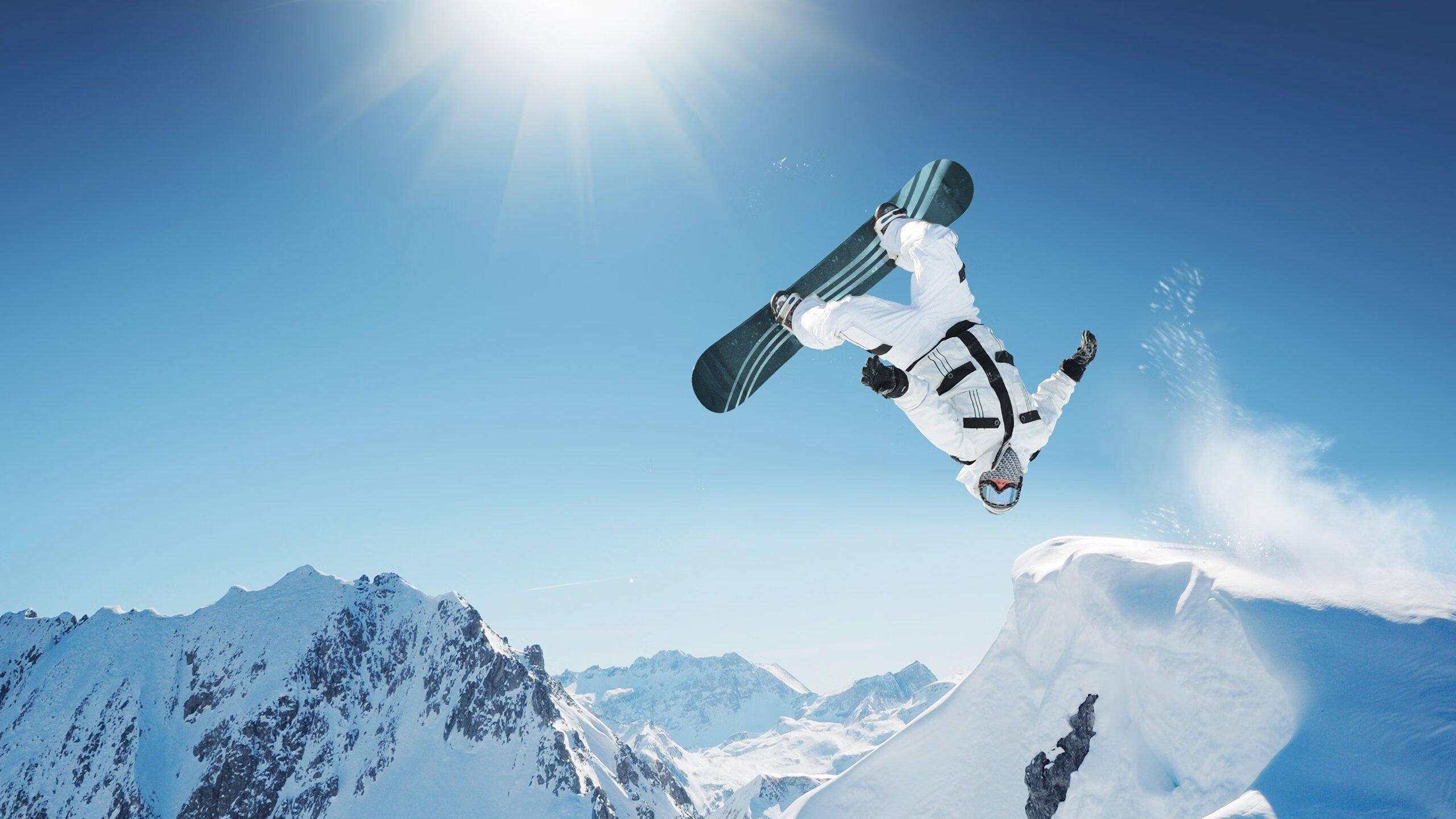 西甲破门瞬间：攻守精彩，牵动全场！，西甲门将进球